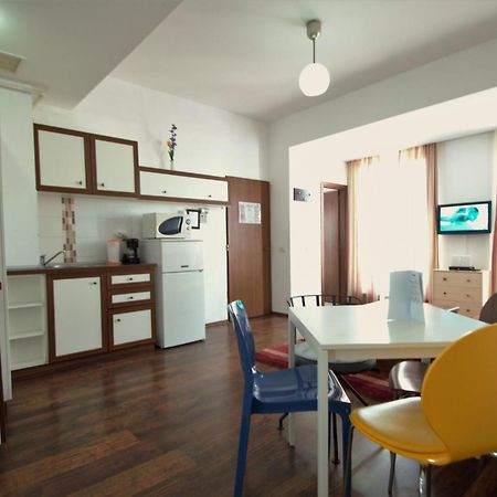 โมซิลอร์ อพาร์ตเมนต์ Aparthotel บูคาเรสต์ ห้อง รูปภาพ