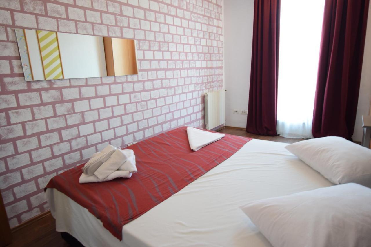โมซิลอร์ อพาร์ตเมนต์ Aparthotel บูคาเรสต์ ภายนอก รูปภาพ